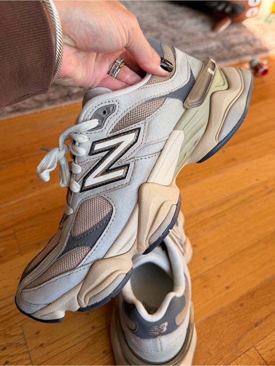 New Balance Shoes - New Balance 9060